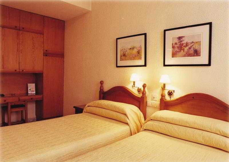 Hotel Dl Urban Castellon de la Plana Bagian luar foto