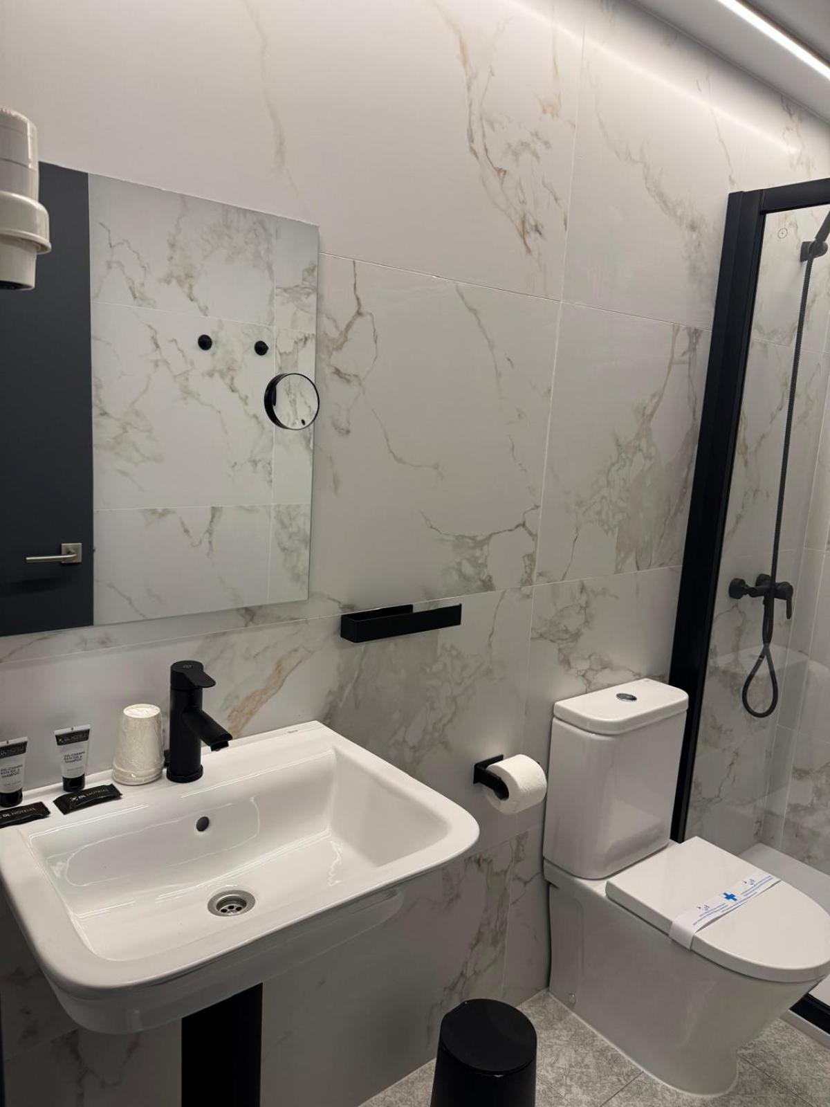 Hotel Dl Urban Castellon de la Plana Bagian luar foto
